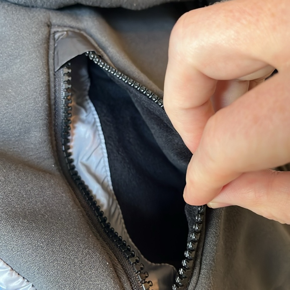 Men’s lululemon stretch puffer jacket size large - Picture 6 of 10